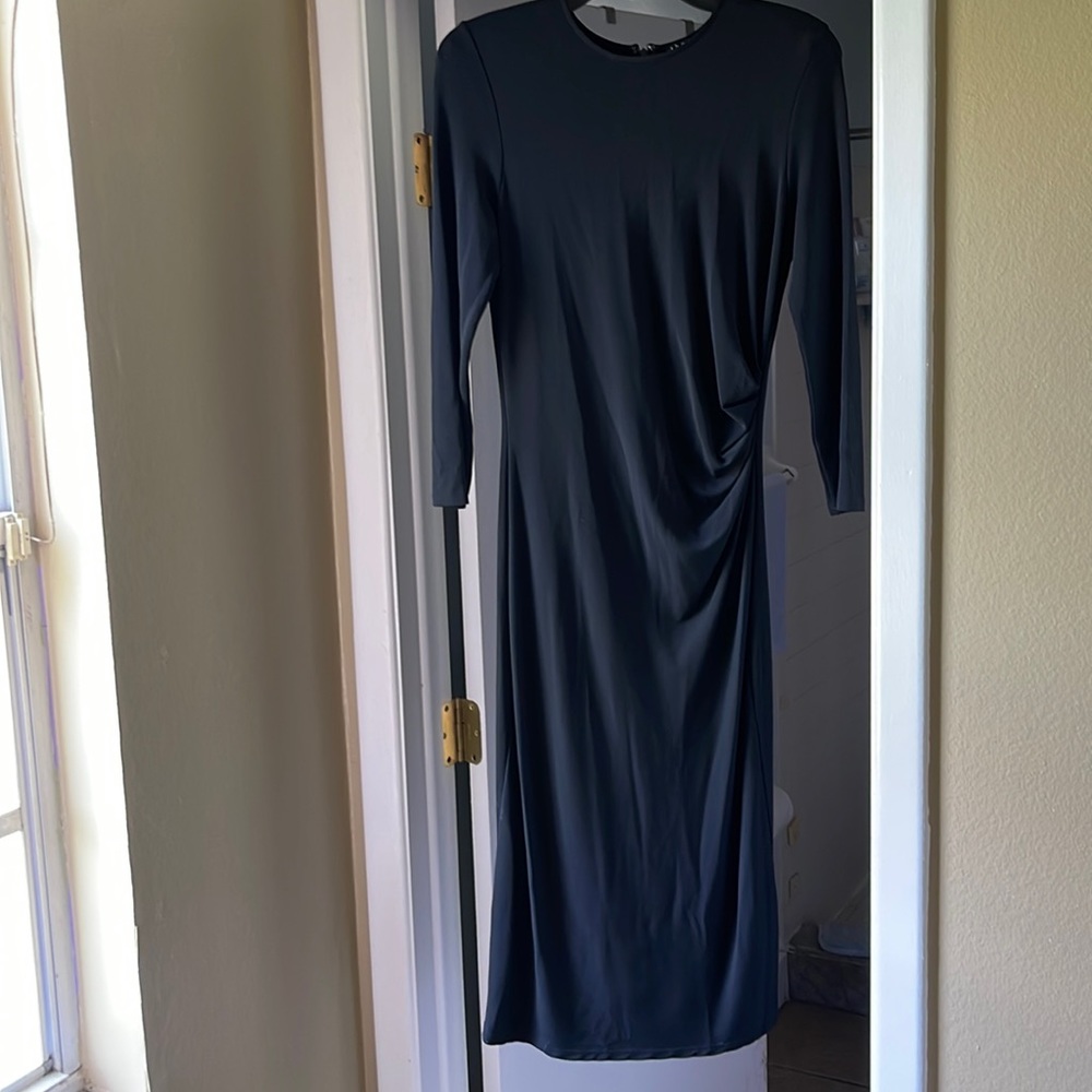 NWT Theory wrap Bodycon Midi Dress